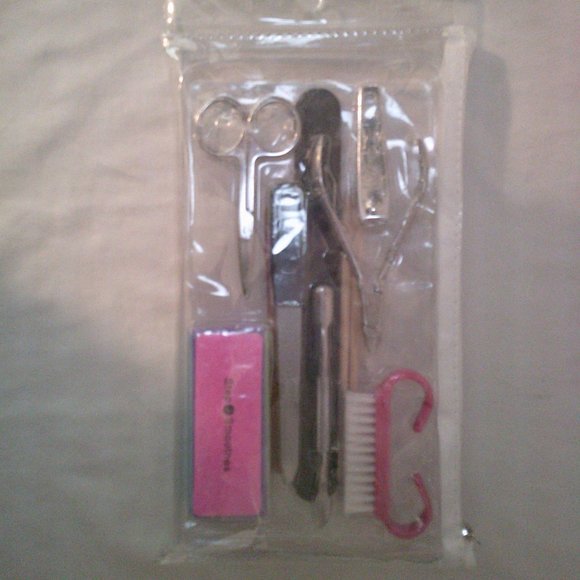 Deluxe Manicure - Pedicure Kit.  Bundle (10+)  Never Used! - Picture 5 of 9